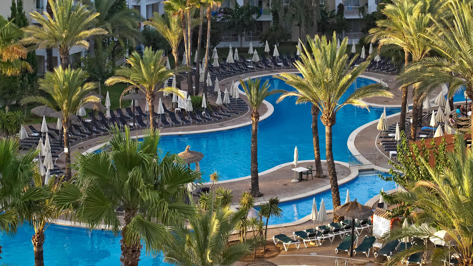 Protur Safari Park Aparthotel Sa Coma