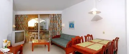 Protur Safari Park Aparthotel Sa Coma